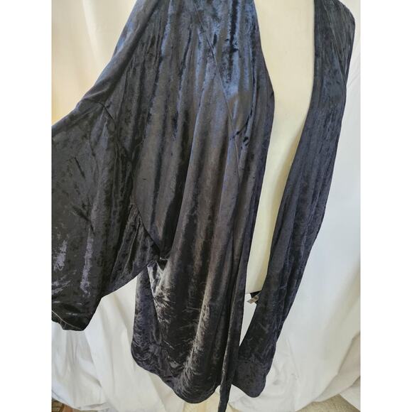 Free People Black Velvet Kimono Jacket Open Boho Witchy Whimsigoth fairy S Baggy - Picture 5 of 12